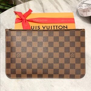 ❌SOLD❌Louis Vuitton Pochette Wristlet Pouch